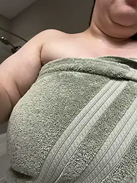 laninasub online show from April 20, 2026, 1:45 pm