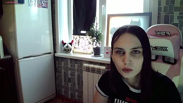 BlackHe4rts  online show from January 13, 2025, 6:16 am