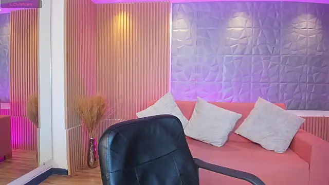 Laurent Williams online show from March 10, 2025, 11:16 pm