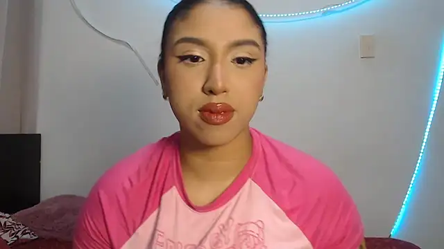 barbara falcons online show from December 15, 2025, 8:47 pm