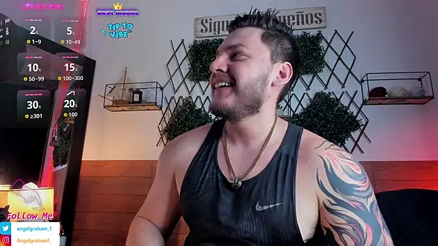 Angelgraham 1 online show from October 31, 2025, 4:25 pm