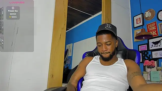 Drake Nassir4 online show from October 13, 2025, 9:16 pm