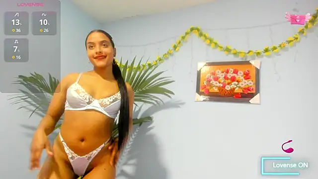 Angela saenx2 online show from February 27, 2025, 8:09 pm