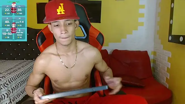 jose sexycumm online show from November 4, 2025, 8:56 pm