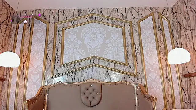 ElectraRaptiis online show from September 22, 2025, 6:36 pm