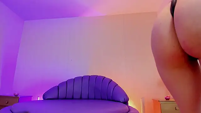 ElectraRaptiis online show from March 19, 2025, 7:49 pm