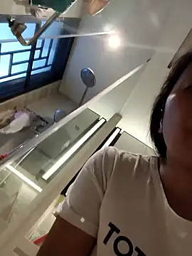 Snapshot of doggiepossession chatting on November 18, 2025, 7:22 am doggiepossession online show from November 18, 2025, 7:22 am