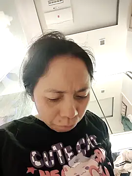 Snapshot of doggiepossession chatting on February 10, 2026, 7:18 am doggiepossession online show from February 10, 2026, 7:18 am