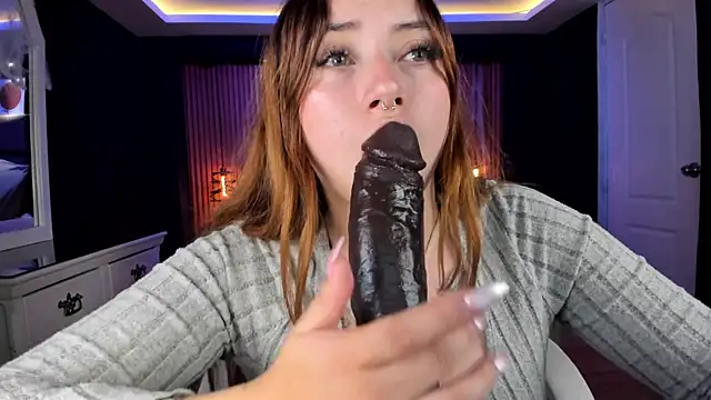 Snapshot of Mariana_Castro9 chatting on November 6, 2025, 3:43 am Mariana Castro9 online show from November 6, 2025, 3:43 am