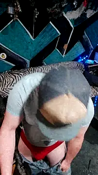 Boo-boo kittyfux online show from December 18, 2025, 11:58 am