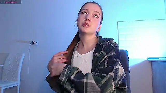 Snapshot of Eva_Hailey_ chatting on January 11, 2026, 4:41 am Eva Hailey online show from January 11, 2026, 4:41 am