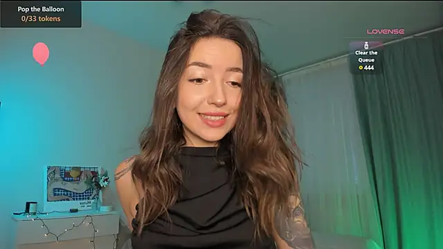 Snapshot of Oh_My_Dianee chatting on January 4, 2025, 10:38 am Oh My Dianee online show from January 4, 2025, 10:38 am