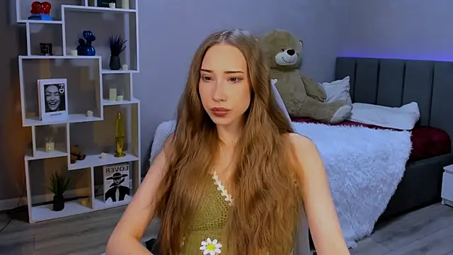 AlexaHarmon online show from November 25, 2025, 6:14 am