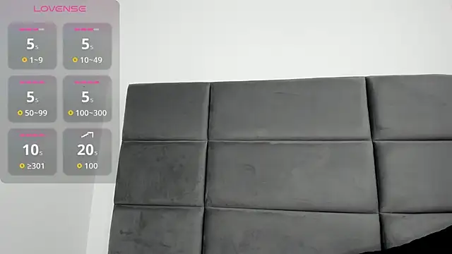 Lizz Luna online show from September 27, 2025, 2:34 pm