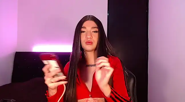 Snapshot of zarablare_ chatting on December 23, 2024, 8:11 am zarablare online show from December 23, 2024, 8:11 am