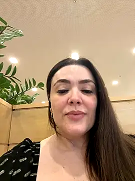 Snapshot of Sophie_Eaton chatting on October 15, 2025, 8:06 pm Sophie Eaton online show from October 15, 2025, 8:06 pm