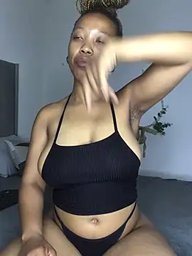 Snapshot of SZA_Doja chatting on December 7, 2024, 7:27 pm SZA Doja online show from December 7, 2024, 7:27 pm