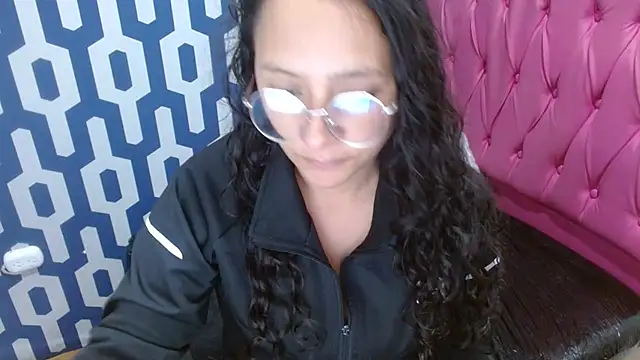 Snapshot of sarax_ximena chatting on March 6, 2025, 9:31 pm sarax ximena online show from March 6, 2025, 9:31 pm