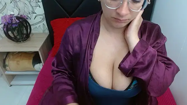 sarax ximena online show from May 30, 2026, 6:42 am