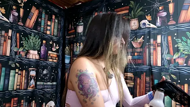 julietta   jackson online show from March 7, 2026, 7:30 pm