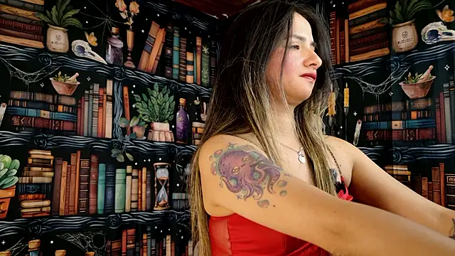 Snapshot of julietta___jackson chatting on February 14, 2026, 9:26 pm julietta jackson online show from February 14, 2026, 9:26 pm