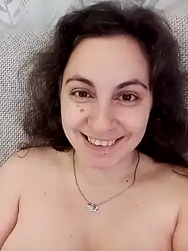 ShelaDiass online show from March 7, 2026, 5:58 am