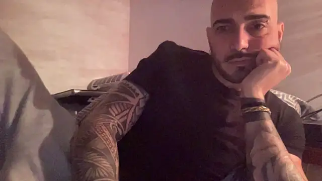 Snapshot of alessandromori91 chatting on December 22, 2025, 10:21 pm alessandromori91 online show from December 22, 2025, 10:21 pm