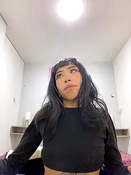 Violetta Suky online show from September 20, 2025, 12:54 pm