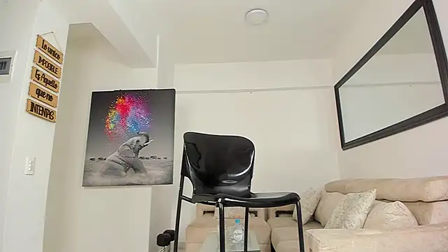 smit hot sr online show from October 26, 2025, 2:17 pm