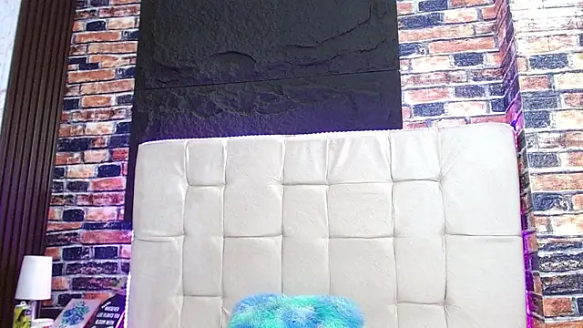 monicahotsex303av online show from November 10, 2025, 8:58 pm