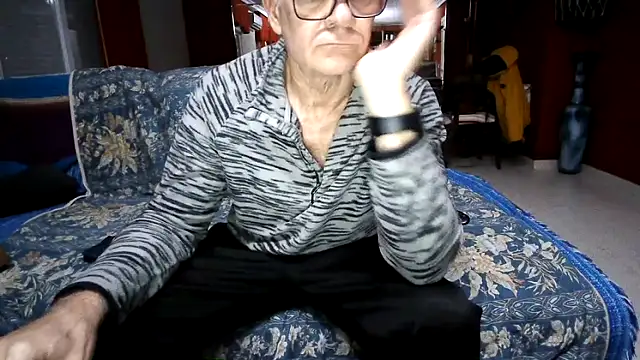 Snapshot of maduroguapo chatting on February 5, 2026, 10:16 pm maduroguapo online show from February 5, 2026, 10:16 pm