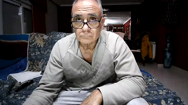 Snapshot of maduroguapo chatting on February 11, 2026, 9:36 pm maduroguapo online show from February 11, 2026, 9:36 pm