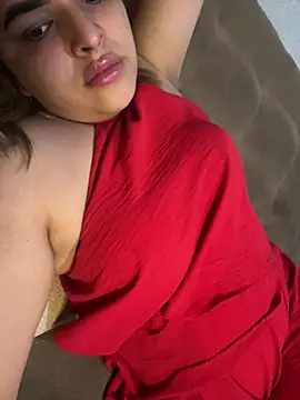 sweetshygirl online show from January 1, 2025, 1:04 am