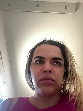 sweetshygirl online show from February 6, 2025, 3:09 pm