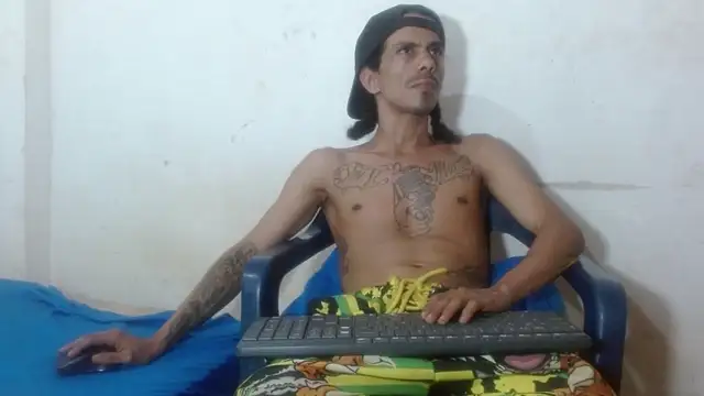 damian bottom bigcock online show from January 8, 2026, 12:27 am