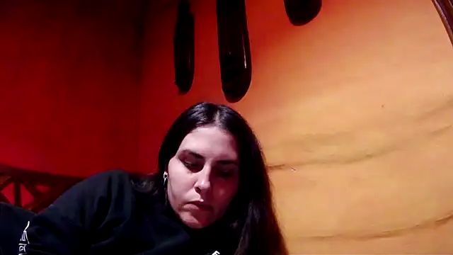 Snapshot of isadelasestrellas chatting on March 9, 2025, 2:18 am isadelasestrellas online show from March 9, 2025, 2:18 am