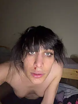 Snapshot of egirl711 chatting on February 2, 2026, 8:19 pm egirl711 online show from February 2, 2026, 8:19 pm