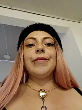 madelaine- online show from March 17, 2025, 10:08 pm