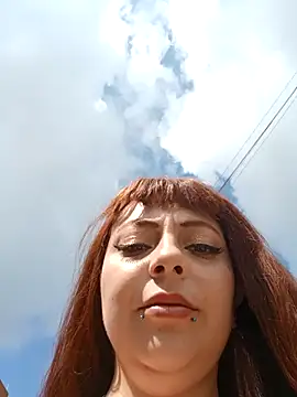 madelaine- online show from March 9, 2025, 7:59 pm