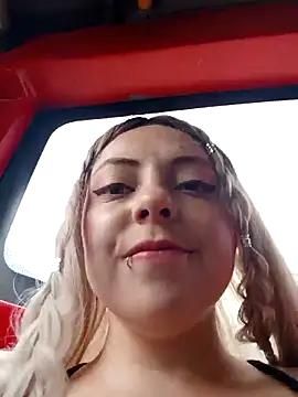 madelaine- online show from March 21, 2025, 10:28 pm