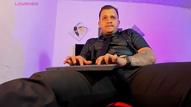 tony landri online show from October 15, 2025, 3:38 am