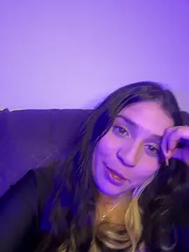 valentina jonnes1 online show from June 5, 2026, 6:52 am
