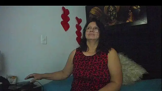 Evaaross 2345 online show from March 19, 2025, 10:33 am