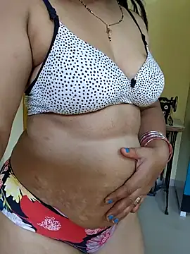 PayalSharmahot143 online show from June 6, 2026, 5:12 am