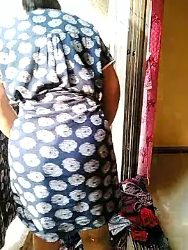 PayalSharmahot143 online show from February 4, 2026, 4:40 am