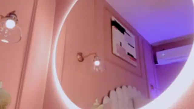 Snapshot of zia_cooper chatting on December 4, 2025, 7:02 pm zia cooper online show from December 4, 2025, 7:02 pm