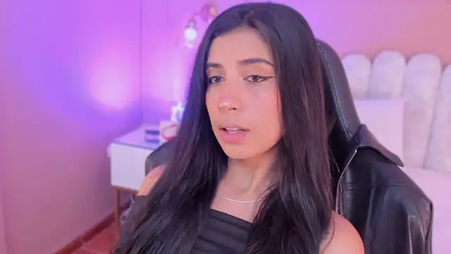 zia cooper online show from March 12, 2026, 6:56 pm