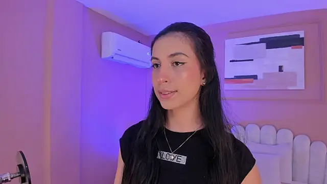 Snapshot of zia_cooper chatting on November 25, 2025, 7:47 pm zia cooper online show from November 25, 2025, 7:47 pm