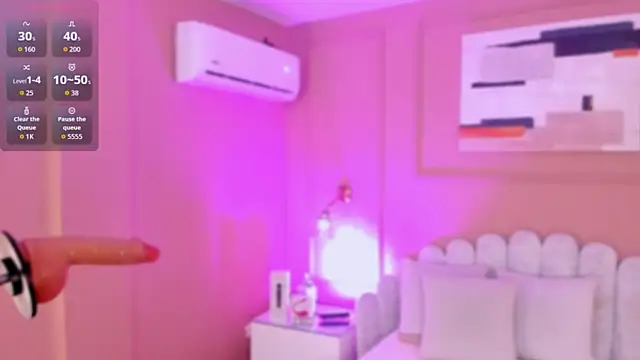 Snapshot of zia_cooper chatting on December 22, 2025, 7:25 pm zia cooper online show from December 22, 2025, 7:25 pm