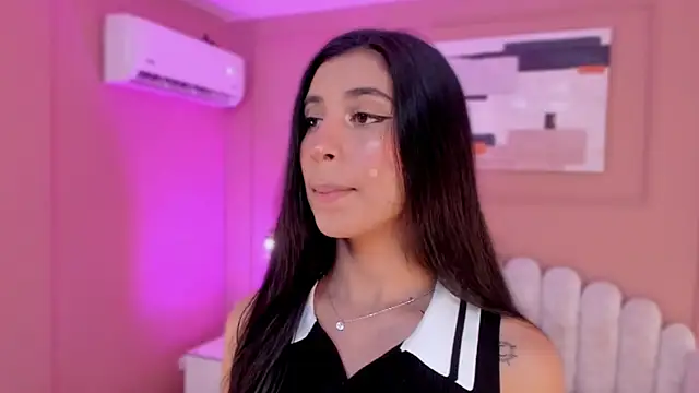 Snapshot of zia_cooper chatting on January 14, 2026, 6:55 pm zia cooper online show from January 14, 2026, 6:55 pm